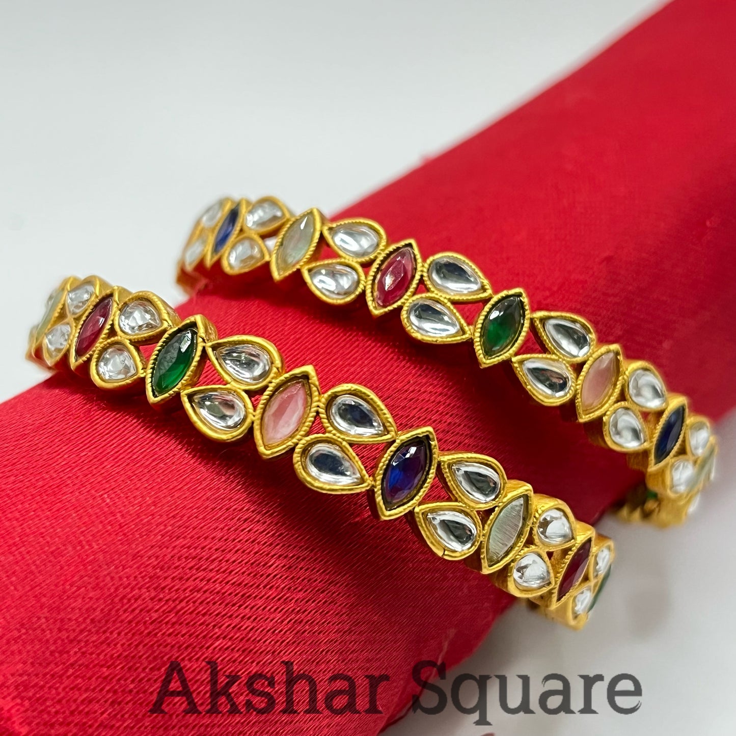 Kundan Bangles