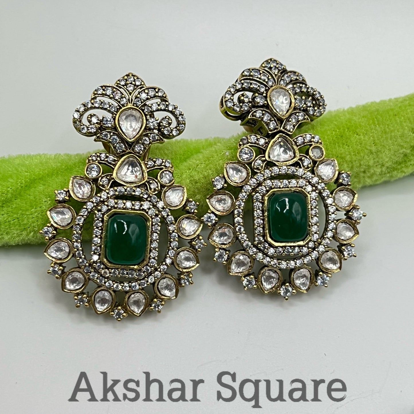 Green Onyx Pumpkin beads Mala set