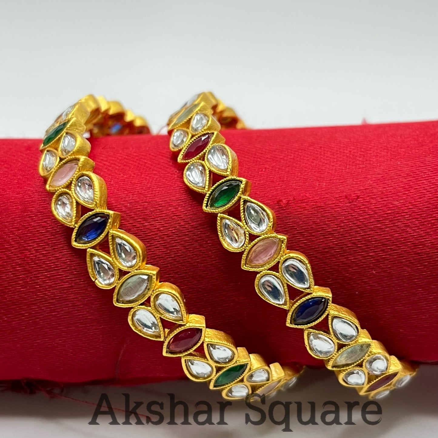Kundan Bangles