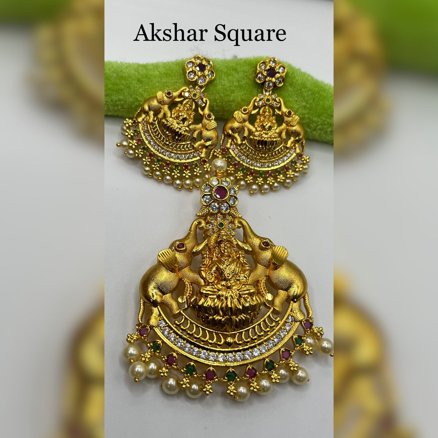 Gold finish temple pendant set