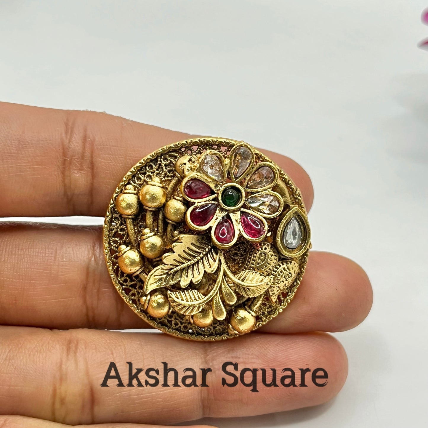 Rajwadi gold flower Finger ring