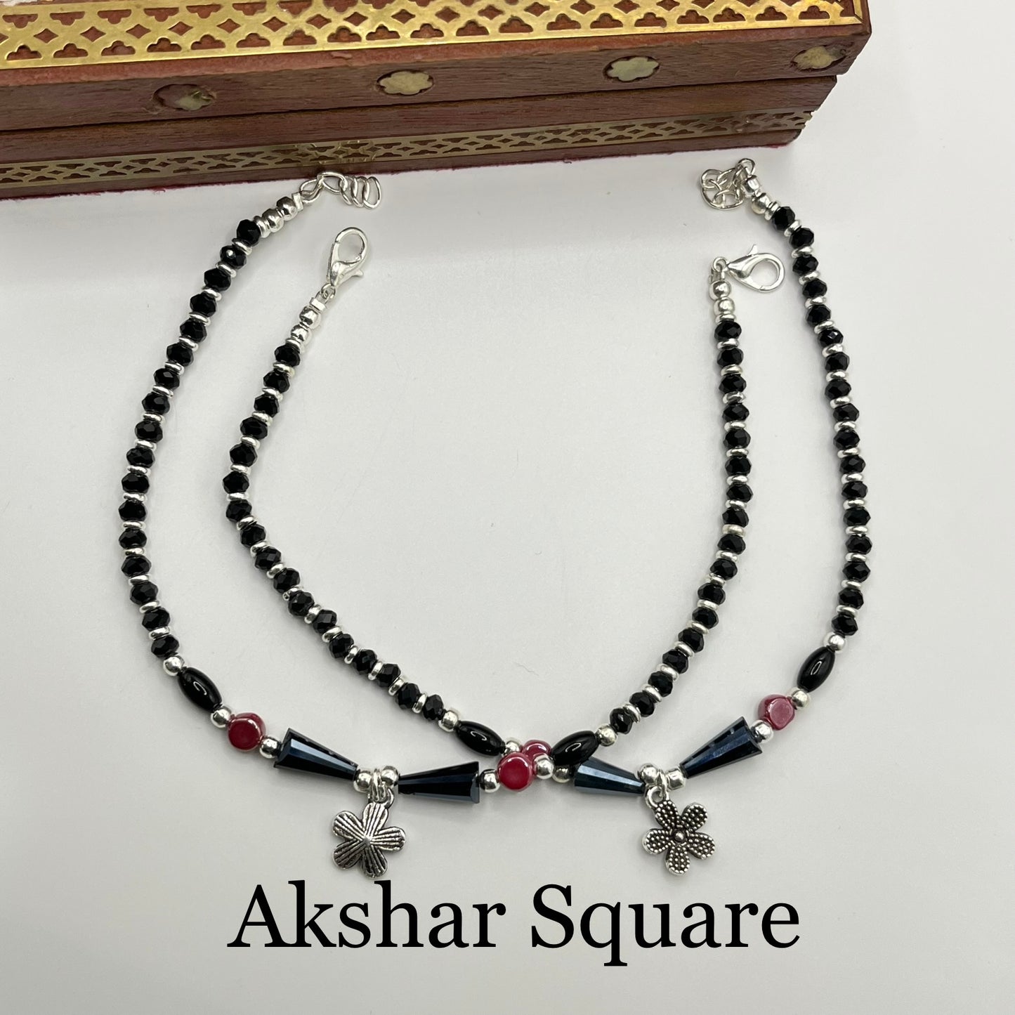 Black crystal bead anklets with flower charm